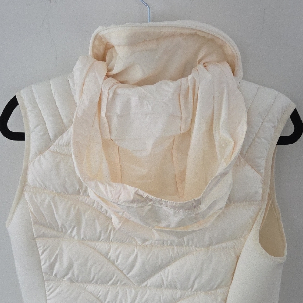 Bernardo Women's Ivory Vest - Picture 6 of 10